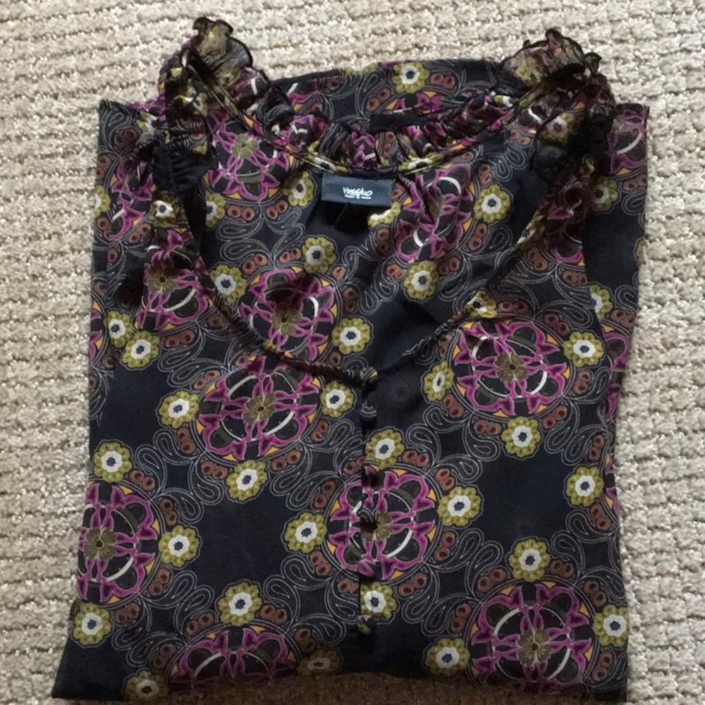 Blouse - Picture 2 of 2